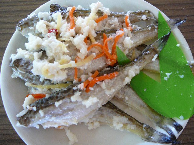 厚田産ハタハタ飯寿司